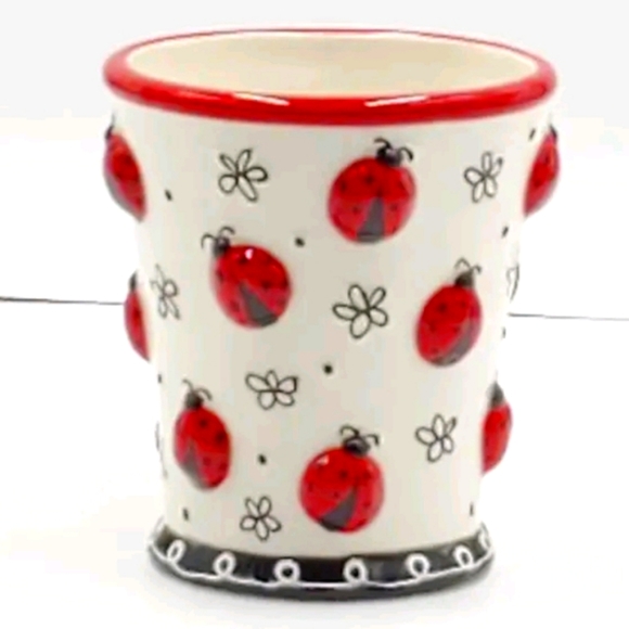 Burton Lady Bug 3 D Coffee/Tea Mug - Picture 4 of 9